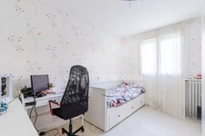 Appartement à vendre 5 pièces, 3 chambres, possible 4 chambres + cave