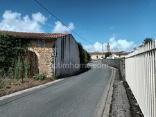 Ancien chai à SAINT ESTEPHE (33)