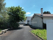 Maison à rénover plain-pied 2 chambres BLANQUEFORT (33)