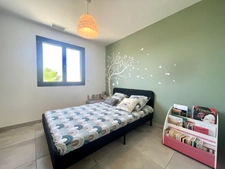 Villa contemporaine 5 pièces avec piscine — Élégance, confort et art de vivre