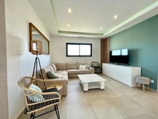 VILLA CONTEMPORAINE 5 PIÈCES 163 M2 AVEC STUDIO INDÉPENDANT