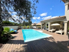 VILLA INDIVIDUELLE 5 PIÈCES GARAGE PISCINE AIGUES-MORTES