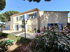 AIGUES-MORTES – MAS DE CHARME 200 m² SUR PLUS DE 2 000 m² DE TERRAIN
