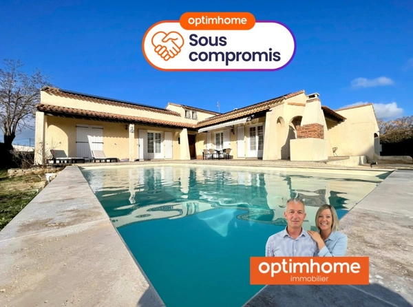 VILLA 5 PIÈCES DE PLAIN-PIED AVEC GARAGE ET PISCINE 