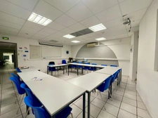 LOCAL BUREAU D'ACTIVITÉ 185 M2 LUNEL CENTRE