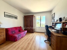Villa 6 pièces 160m2 avec piscine sur les hauteurs de Nîmes.