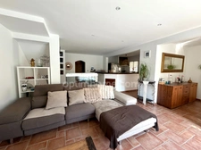 MAISON INDIVIDUELLE 5 PIÈCES. AVEC PISCINE ET GARAGE AIGUE-MORTES