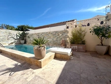 VILLA 4 PIÈCES AVEC GARAGE ET PISCINE