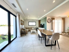 VILLA CONTEMPORAINE 5 PIÈCES 163 M2 AVEC STUDIO INDÉPENDANT