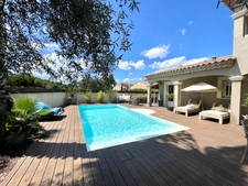 VILLA INDIVIDUELLE 5 PIÈCES GARAGE PISCINE AIGUES-MORTES