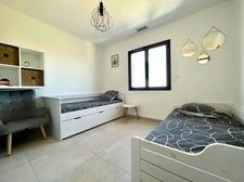 VILLA CONTEMPORAINE 5 PIÈCES 163 M2 AVEC STUDIO INDÉPENDANT