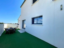VILLA CONTEMPORAINE 5 PIÈCES 163 M2 AVEC STUDIO INDÉPENDANT