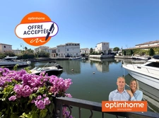 Aigues-Mortes – Marina 3 pièces entièrement rénovée avec poste d'amarrage