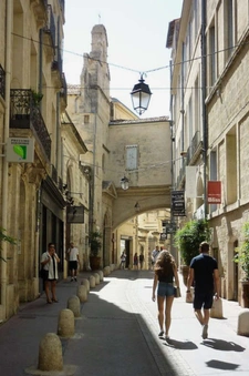 Cession de droit au bail – Boutique d’angle – Montpellier Écusson