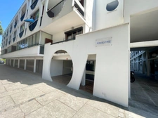 La Grande Motte – Centre-ville, face au Palais des Congrès