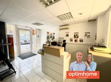 MURS COMMERCIAUX 185 M2 