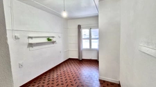IMMEUBLE 180 M2 AIGUES MORTES 