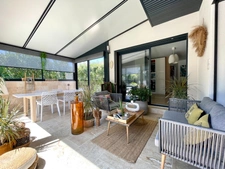 Villa contemporaine 5 pièces avec piscine — Élégance, confort et art de vivre
