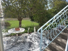 Saint-Aigulin (17360) Maison rénovée 145 m² – 3/4 chambres – Grand terrain arboré 2 181 m² 
