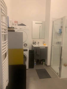 Bordeaux, quartier Euratlantique, T2 récent de 46 m2 avec extérieur de 28 m2