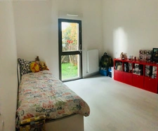 Bordeaux, quartier Euratlantique, T2 récent de 46 m2 avec extérieur de 28 m2