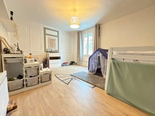 Maison 10 pièces, 337 m2