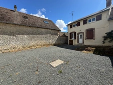 Maison 4 pièces et grange, 75 m2