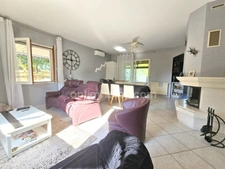 Maison à vendre 4 chambres 133 m² CHAMPNIERS (16)