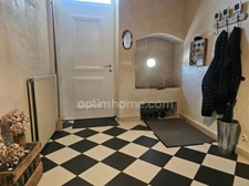Maison charentaise de 230 m², 5 chambres, un bureau, piscine et un garage de 90 m² LINARS (16)