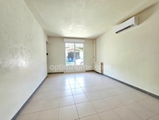 Idéal Investisseur ! Ensemble Immobilier de 200 m² (2 Maisons) – Forte Rentabilité, Maison à vendre 9 pièces Proche de BARBEZIEUX SAINT HILAIRE (16)