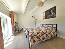 Ensemble immobilier, composé de deux maisons rénovées 135 et 105 m² sur un même terrain de 1900 m² avec piscine Proche de MAGNAC SUR TOUVRE (16)