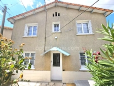 Maison de 120 m², 3 chambres, RESIDENCE PRINCIPALE OU INVESTISSEMENT sur RIVIERES (16) 