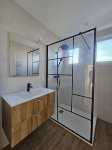 Maison à vendre 7 chambres 240 M² avec garage et piscine ARVERT (17)