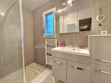 Maison à vendre de plain-pied : 3 chambres, bureau et garage de 45 m² 5 pièces