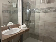 Hôtel Moderne *** Avec restaurant et (licence 4) à vendre à l’entrée de Cognac direction Angoulême  1 290 000 €  |  1016 m² CHATEAUBERNARD (16)