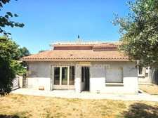 Idéal Investisseur ! Ensemble Immobilier de 200 m² (2 Maisons) – Forte Rentabilité, Maison à vendre 9 pièces Proche de BARBEZIEUX SAINT HILAIRE (16)