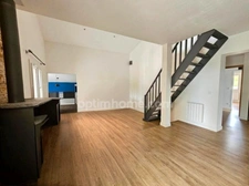 Au cœur de la ville de LA BRÈDE, Maison 148 m², 4 chambres et bureau. LA BREDE (33)