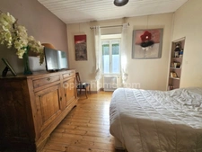 Coup de cœur à Nersac — Demeure de charme de 244 m² et 5 chambres, aux prestations haut de gamme. 10 pièces NERSAC (16)