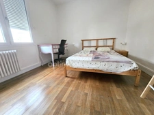 Maison 11 pièces avec 185 m², 5 chambres, bureau et garage ANGOULEME (16)