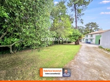 RARE !!! Maison de 230 M² DE SURFACE COMPRENANT UNE MAISON, UN GARAGE POUR BATEAU ET UN STUDIO sur RIVEDOUX PLAGE (17)