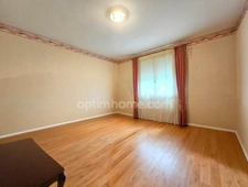 Maison de plain-pied, 4 chambres 122 m² RUELLE SUR TOUVRE (16)