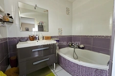 Maison de Plain-Pied Contemporaine (2012) 115 m² 3 chambres – La Rochefoucauld (16)