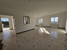 Maison à vendre 7 chambres 240 M² avec garage et piscine ARVERT (17)