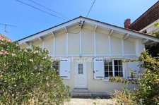 Charmante maison de plain-pied 90 m² deux chambres et un bureau –au Calme, très bon état et sans vis-à-vis ! ANGOULEME (16)