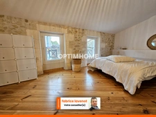 Appartement 5 pièces 140 m² aux portes d' ANGOULEME, sur la commune LE GOND PONTOUVRE (16)