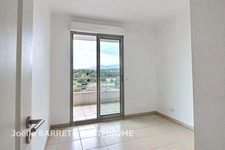 BIOT – EXCLUSIVITE - Appartement 3 Pièces avec vue Golf et Terrasse Sud-Ouest