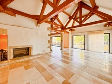 Maison à vendre 11 pièces proche de LA CLAYETTE (71) 346m² - 6 chambres - dépendances - piscine - terrain 14178 m²