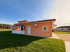 Maison à vendre 6 pièces proche de LA CLAYETTE (71) 139m² - 4 chambres - dépendances - piscine - terrain 2254m²