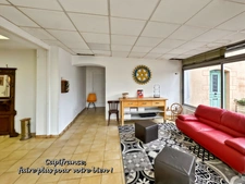 House for sale, 11 rooms, LA CLAYETTE (71) - 530m² living space - 13 rooms - swimming pool - outbuildings - 3822m² plot