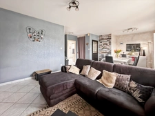 SOUS COMPROMIS  /  Maison à vendre 3 pièces MARCIGNY (71)  / 74m² - 2 chambres - piscine - terrasse - dépendances - terrain 637m²